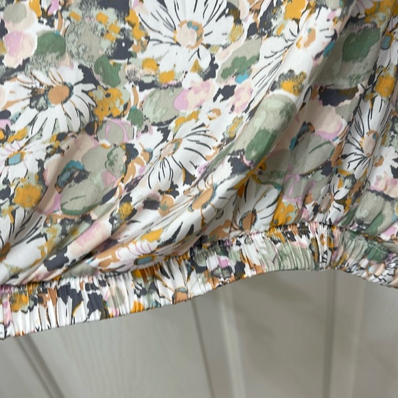 LC Lauren Conrad Top - Picture 9 of 9